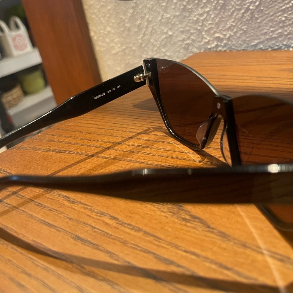 Rebecca Minkoff Selma Sunglasses - Picture 5 of 6